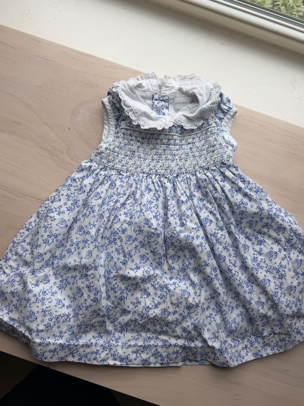 pumpkin patch White and Blue Floral Smocked Dress with Lace Collar